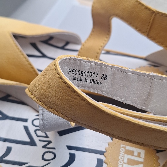 Fly London Yellow Leather Wedge Sandals Women Size 38 - Picture 5 of 6